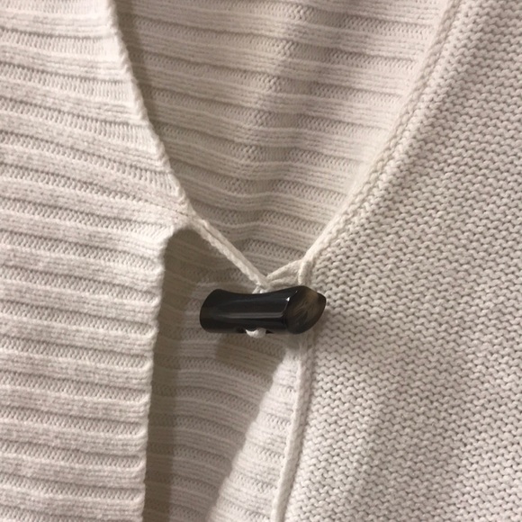 Amazingly comfy, slouchy Gap sweater with hood - Picture 2 of 3